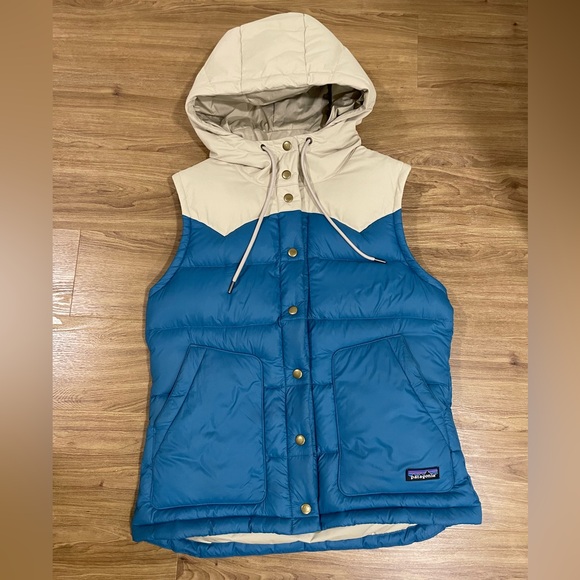 Patagonia Hooded Down Bivy Vest in Blue/Tan, Women’s Small - Picture 4 of 14